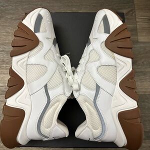 Versace Squalo Sneakers